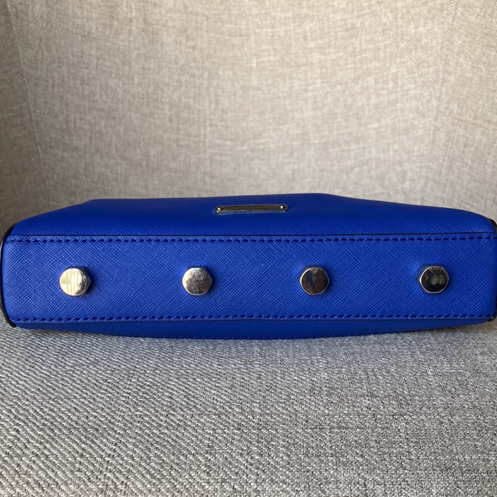 Rebecca Minkoff Blue Chain-Link Crossbody Bag - Picture 4 of 13